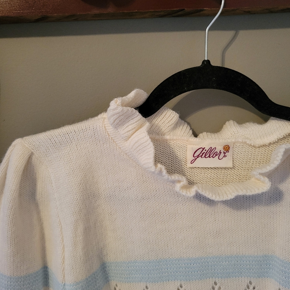 Vintage White & Blue Holiday Knit Sweater | Fair Isle Nordic Christmas Sweater | - Picture 3 of 9
